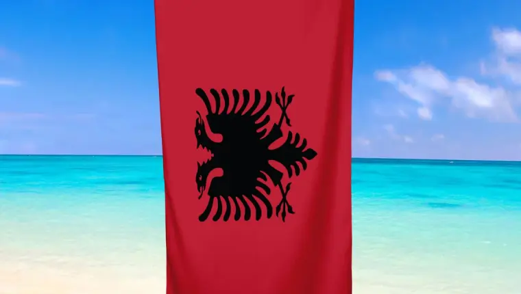Bregdeti shqiptar mbetet ndër destinacionet më të preferuara për verën 2026